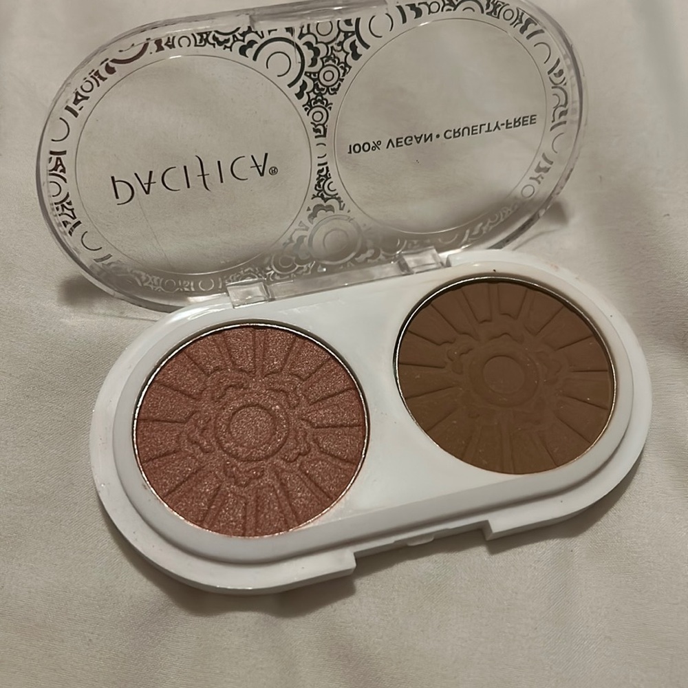 Pacifica Blush & Bronzer NEVER USED